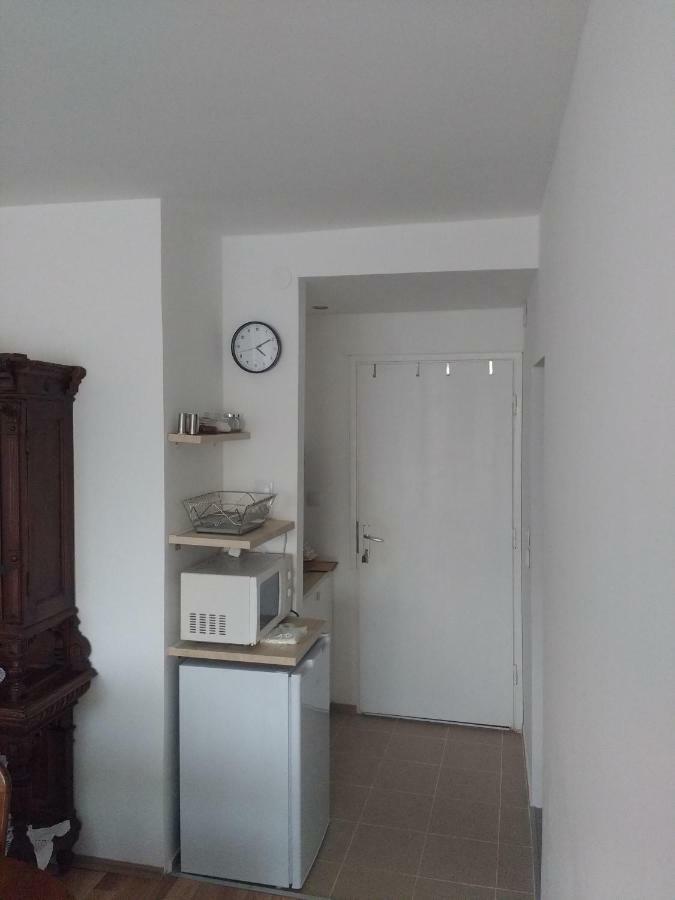 Meridian Apartment , 300M To Bus Terminal, Fast Wifi & Airport Transf Zagreb Buitenkant foto