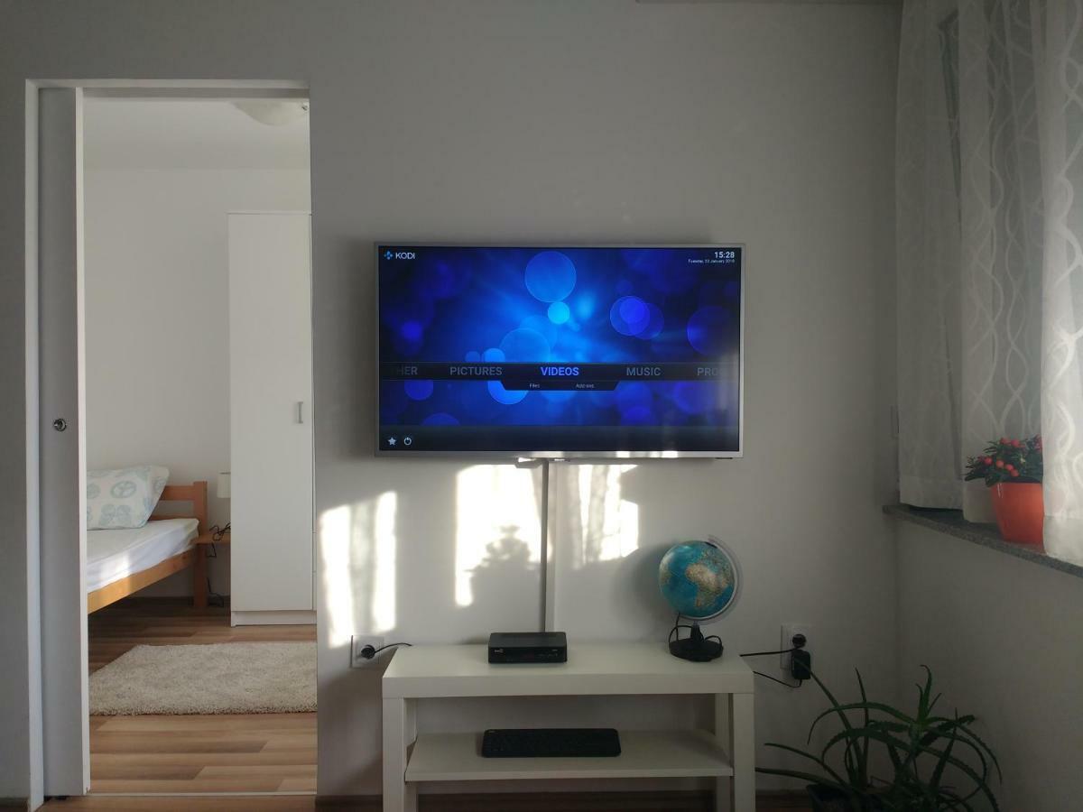 Meridian Apartment , 300M To Bus Terminal, Fast Wifi & Airport Transf Zagreb Buitenkant foto