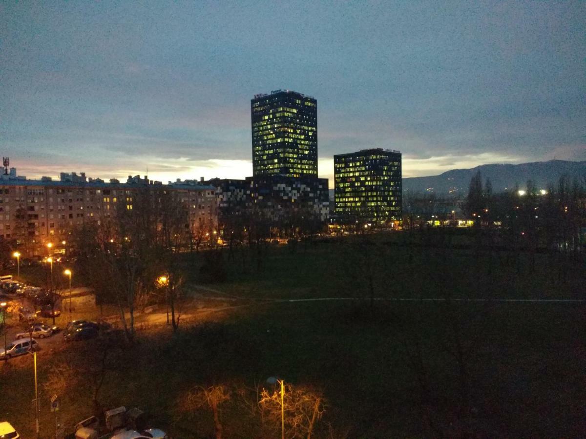Meridian Apartment , 300M To Bus Terminal, Fast Wifi & Airport Transf Zagreb Buitenkant foto