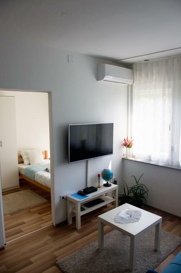 Meridian Apartment , 300M To Bus Terminal, Fast Wifi & Airport Transf Zagreb Buitenkant foto